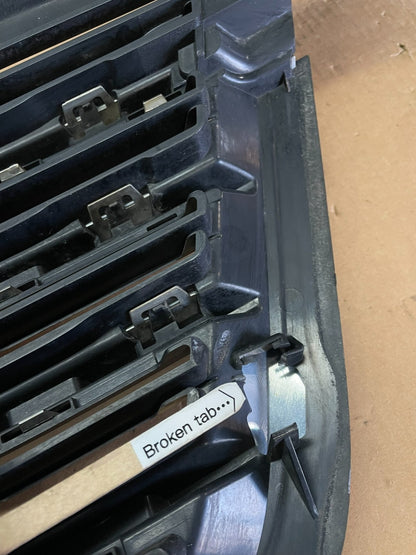 2009 to 2011 Freightliner Sprinter Front Upper Chrome Grill Grille aa2224 DG7