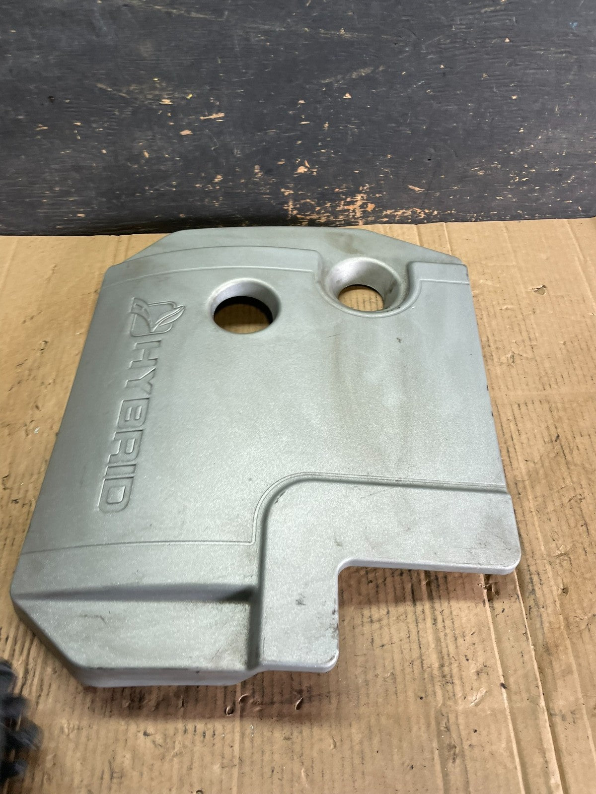 2005 to 2008 Ford Escape Hybrid Engine Motor Cover Oem s6055 DG2