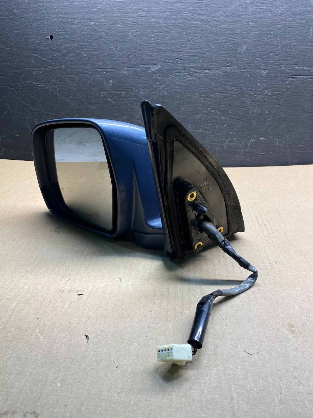 2001-2007 Toyota Highlander Left Driver LH Side View Door Mirror AC8829 DG11