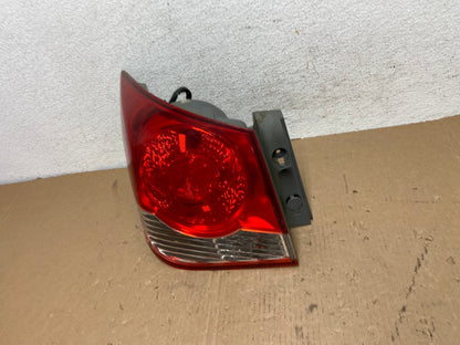 2011 2012 2013 2014 Chevrolet Cruze Left Driver LH Side Tail Light AD7982 LK1