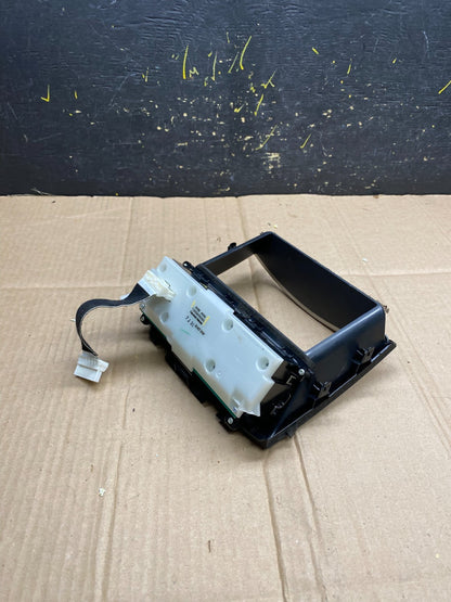 2008 - 2012 Infiniti G35 EX35 Radio Player Screen Panel Bezel AA4535 DG4