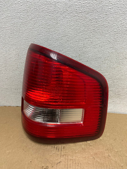 2007 - 2010 Ford Explorer Sport Trec Right Passenger Side Tail light AF7415 LK0
