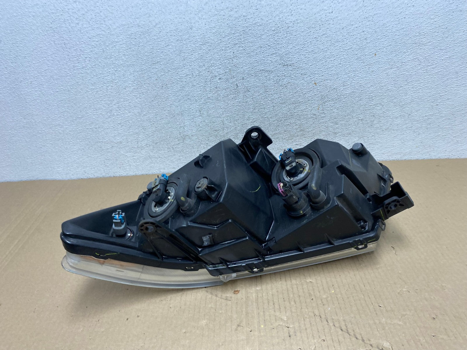 2009 to 2017 Dodge Journey Headlight Right Passenger Rh Halogen AE9508 LK4