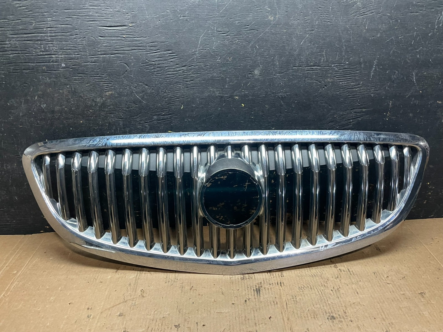 2008 to 2012 Buick Enclave Front Upper Grill Grille Oem Z5954 DG0
