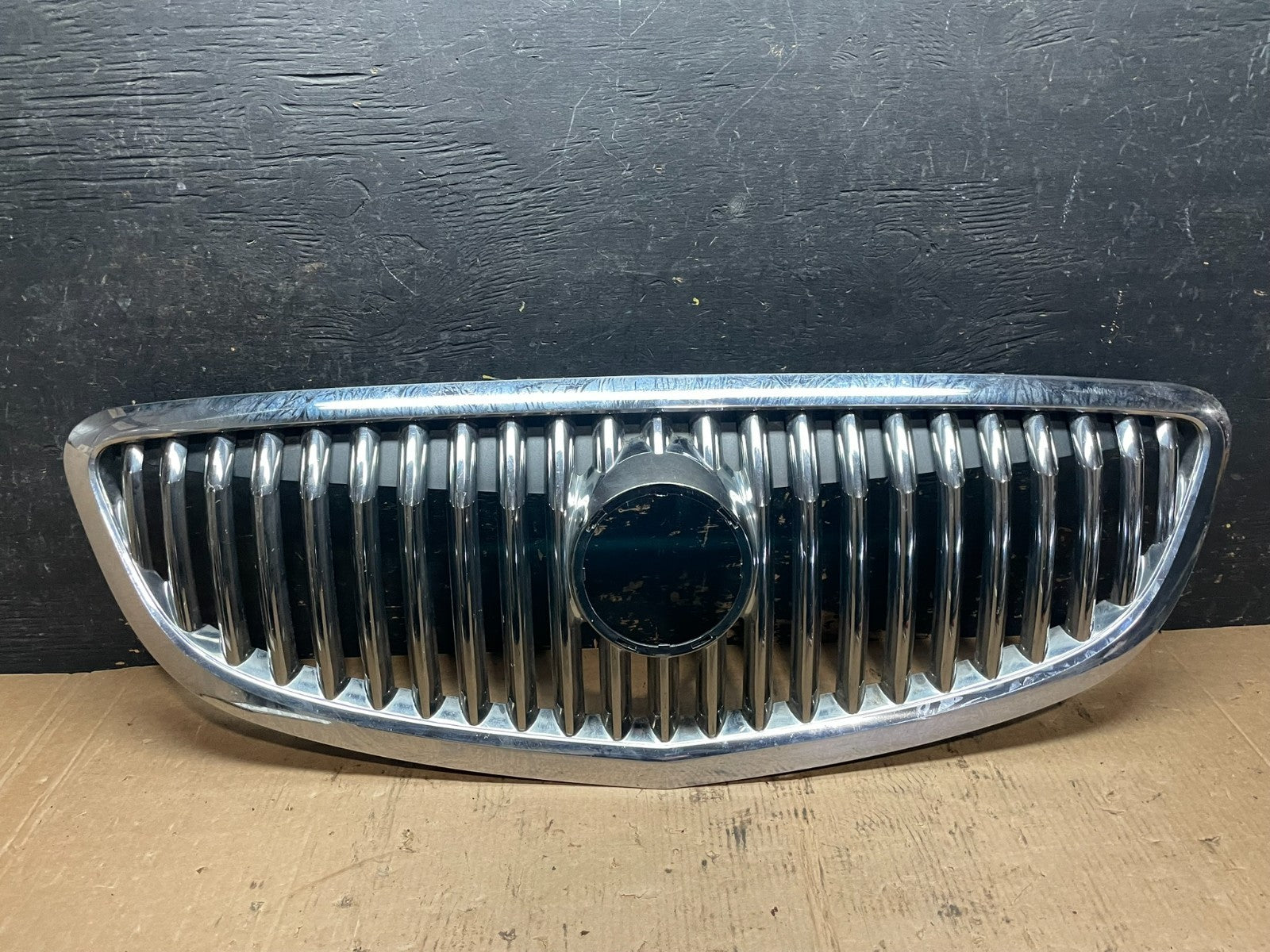 2008 to 2012 Buick Enclave Front Upper Grill Grille Oem Z5954 DG0