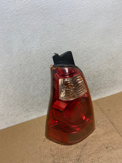2003 2004 2005 Toyota 4Runner Left Driver LH Side Tail Light AI5465 LK2