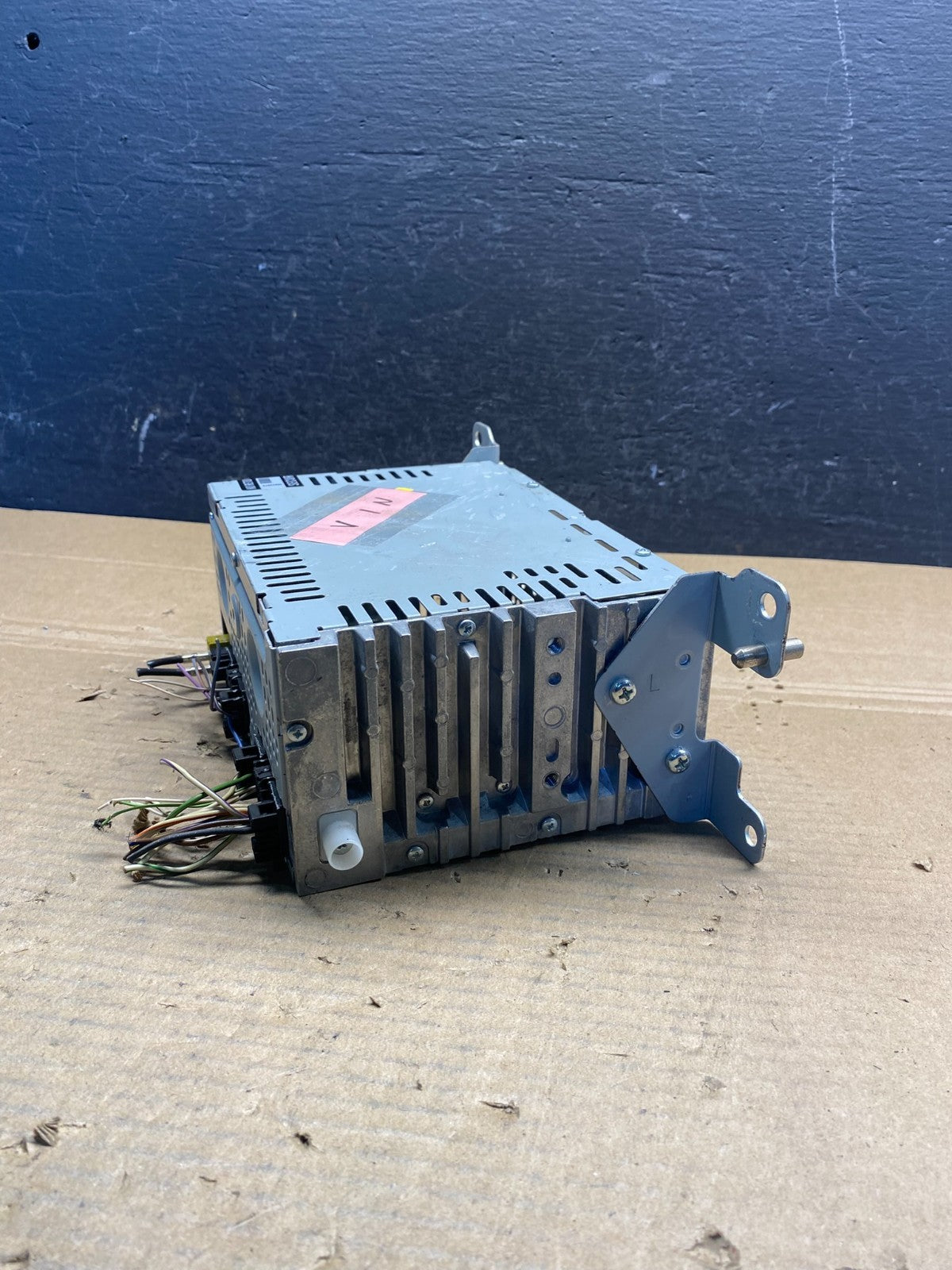 2019 2020 Ford Fusion Radio Audio Receiver AM FM CD MP3 AD6572 DG2