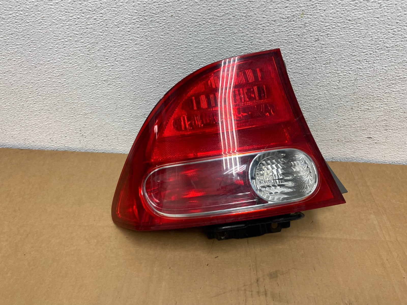 2006 2007 2008 Honda Civic Sedan Left Driver Lh Tail Light AC7460 LK0