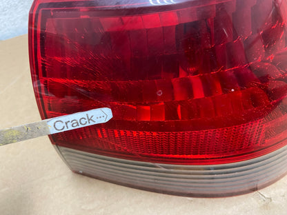2001 to 2002 Honda Accord Sedan 4door Right Passenger Tail Light AH8341 LK3