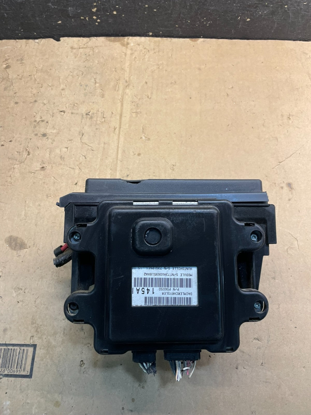 2005 Jeep Grand Cherokee Integrated Power Fuse Box Relay 04692071AB W7262 DG0