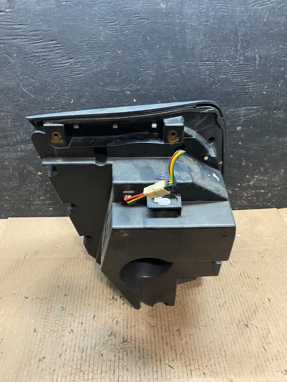 2007 to 2013 Mitsubishi Outlander Bass Subwoofer Sound Speaker Oem W5584 DG5