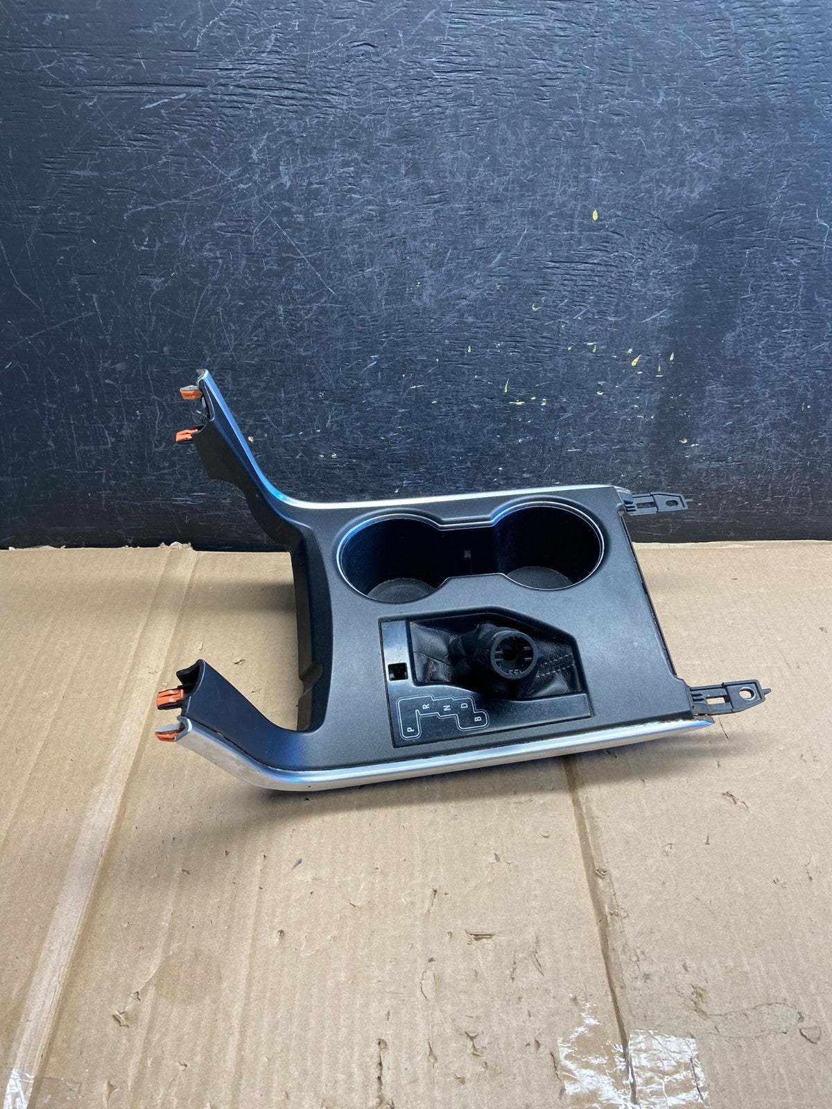 2015 - 2017 Toyota Camry Center Console Shifter Bezel Cup Holder AH5645 DG1