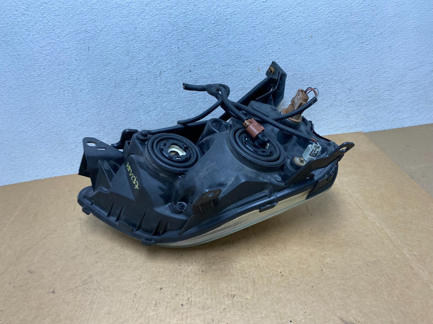 2005 2006 2007 Ford Five Hundred Halogen Headlight Left Driver Lh AE3237 DW6