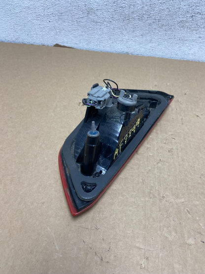 2016 - 2019 Chevrolet Malibu Right Passenger RH Inner Tail Light AF7299 DW6