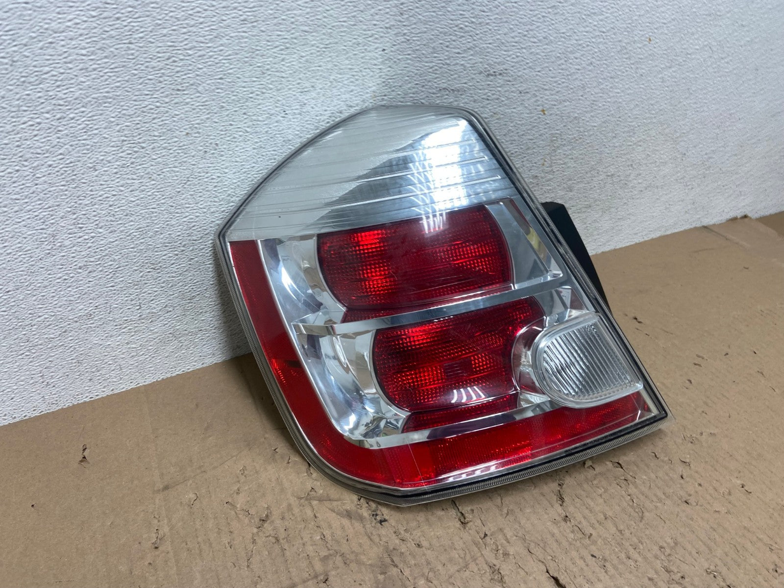 2007 to 2012 Nissan Sentra Left Driver LH Side Tail Light AE8879 LK2