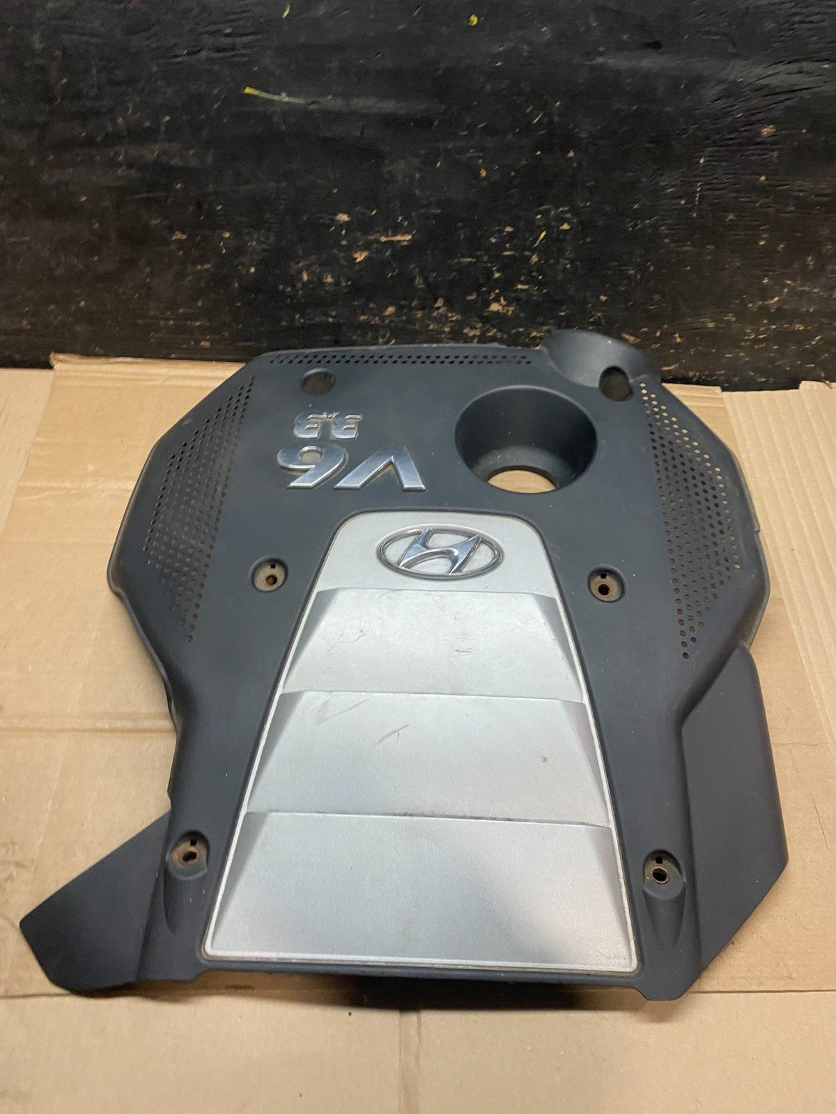 2006 to 2008 Hyundai Sonata V6 Engine Motor Shield Cover OEM V2650 DG1