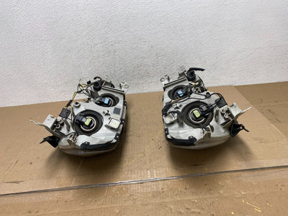 2008 to 2012 Chevrolet Malibu Left+Right Side Set Headlights AE6879 DW12