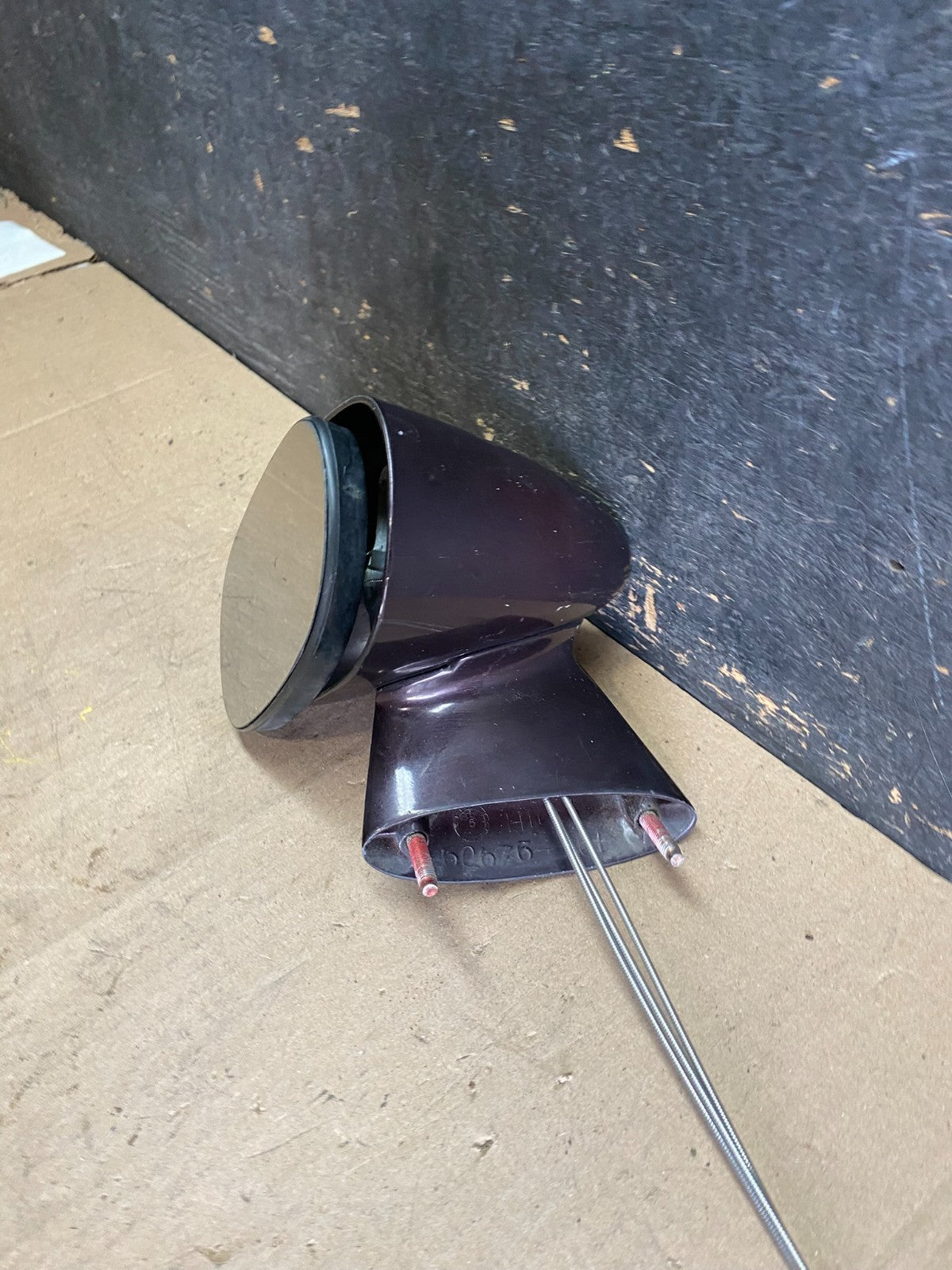 1982-1984 Oldsmobile Delta 88 Left Driver LH Side View Door Mirror Q5519 DG9