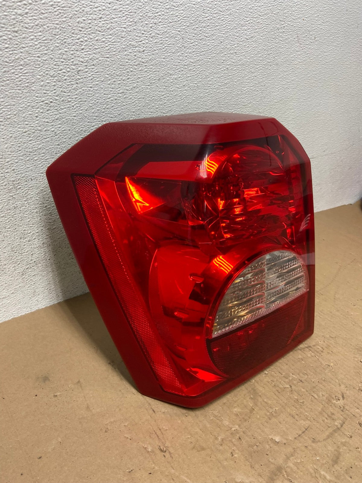 2008 2009 2010 2011 2012 Dodge Caliber Tail Light Left Driver Side AD7820 LK2