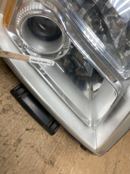 2010 to 2015 GMC Terrain Halogen Passenger Right Rh Side Headlight Oem AA8392 DW4