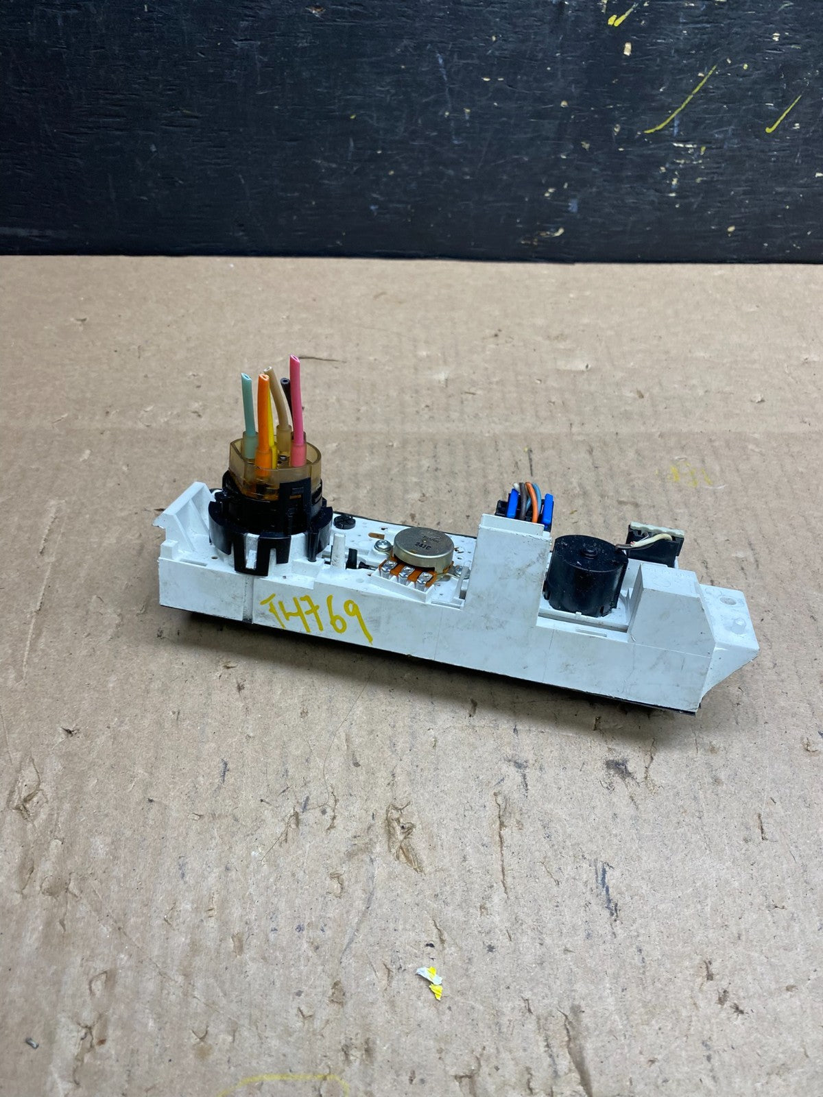 2001 - 2007 GMC Chevrolet Astro Express Climate Control A/C t4769 DG4