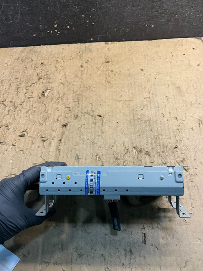 2011-2013 Nissan Pathfinder Radio Display Information Navigation Screen W6959 DG8