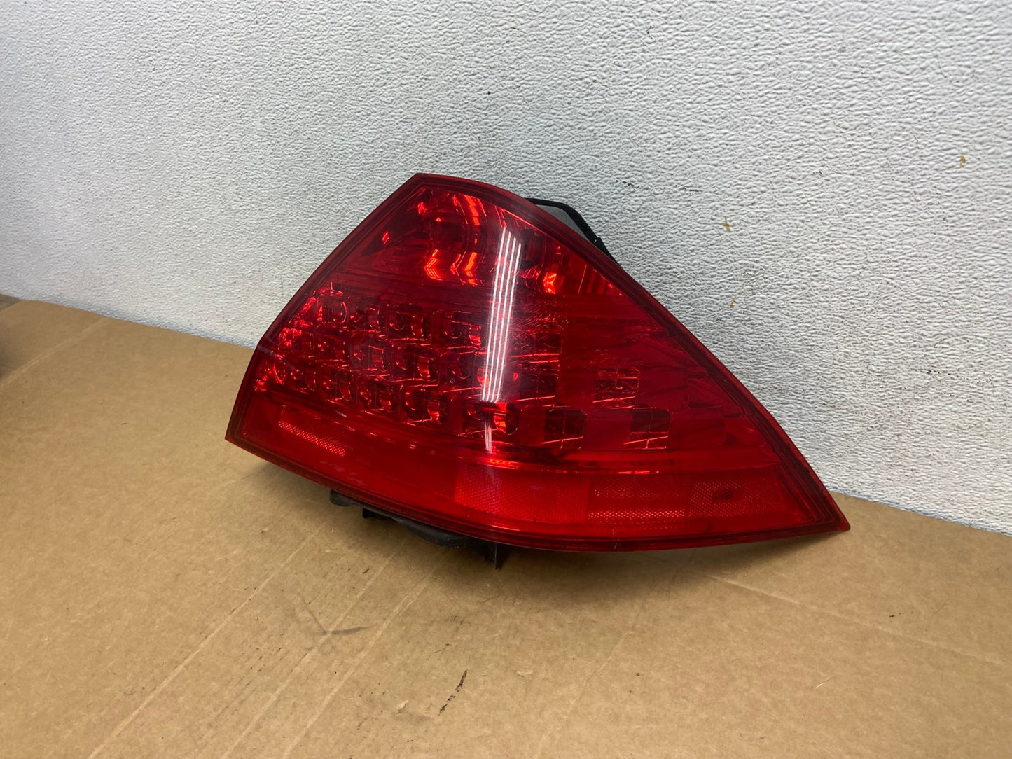 2006 - 2007 Honda Accord Right Passenger Side Tail light AD5407 LK1
