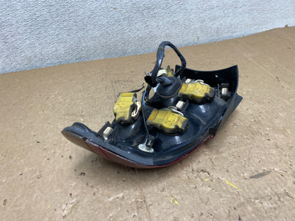 1993 - 1995 Saturn SL S-Series Left Driver LH Side Tail Light OEM v0227 DG5
