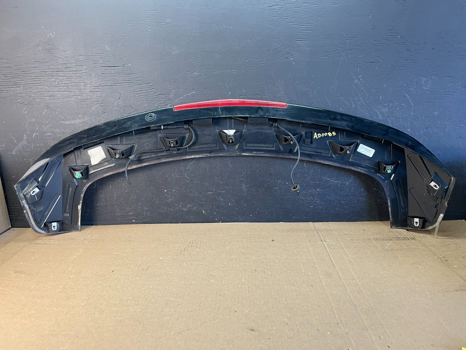 2010-2016 Cadillac Srx Upper Rear Spoiler Wing Brake Light ad0085 DG5