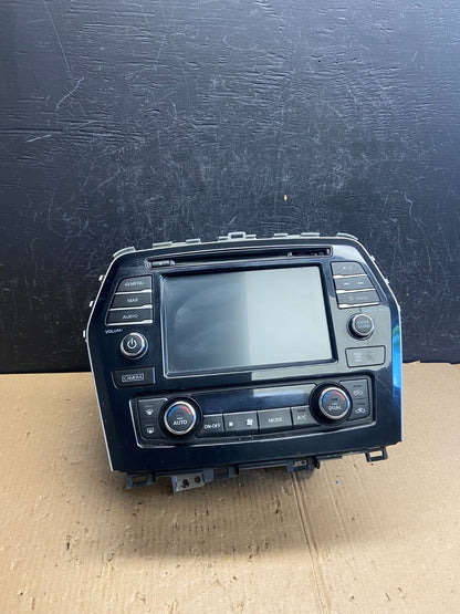 2015 - 2018 Nissan Maxima Display Screen Radio Receiver w/ Navigation AE4069 DG0
