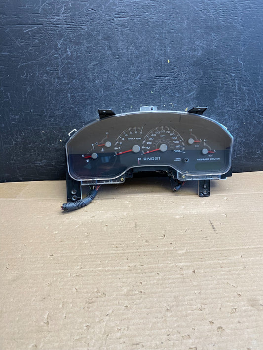 2000 2002 Ford Expedition Speedometer Instrument Gauge Cluster AG6305 DG0
