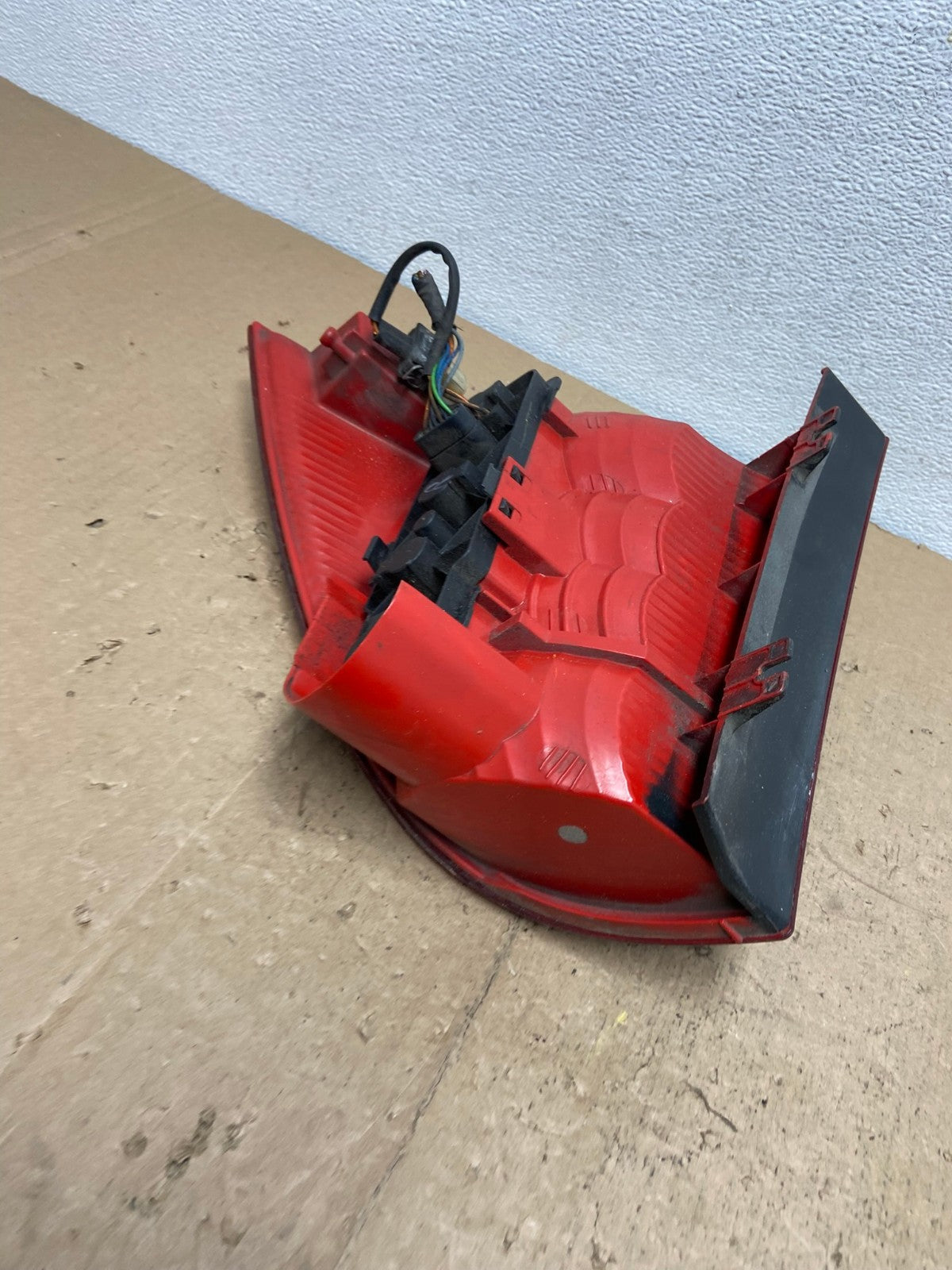 2002-2005 Mercedes ML350 ML-Class Left Driver Lh Side Tail Light AC7297 LK6