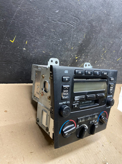 2000 to 2004 Toyota Avalon Radio CD Tape Player U4638 PS2