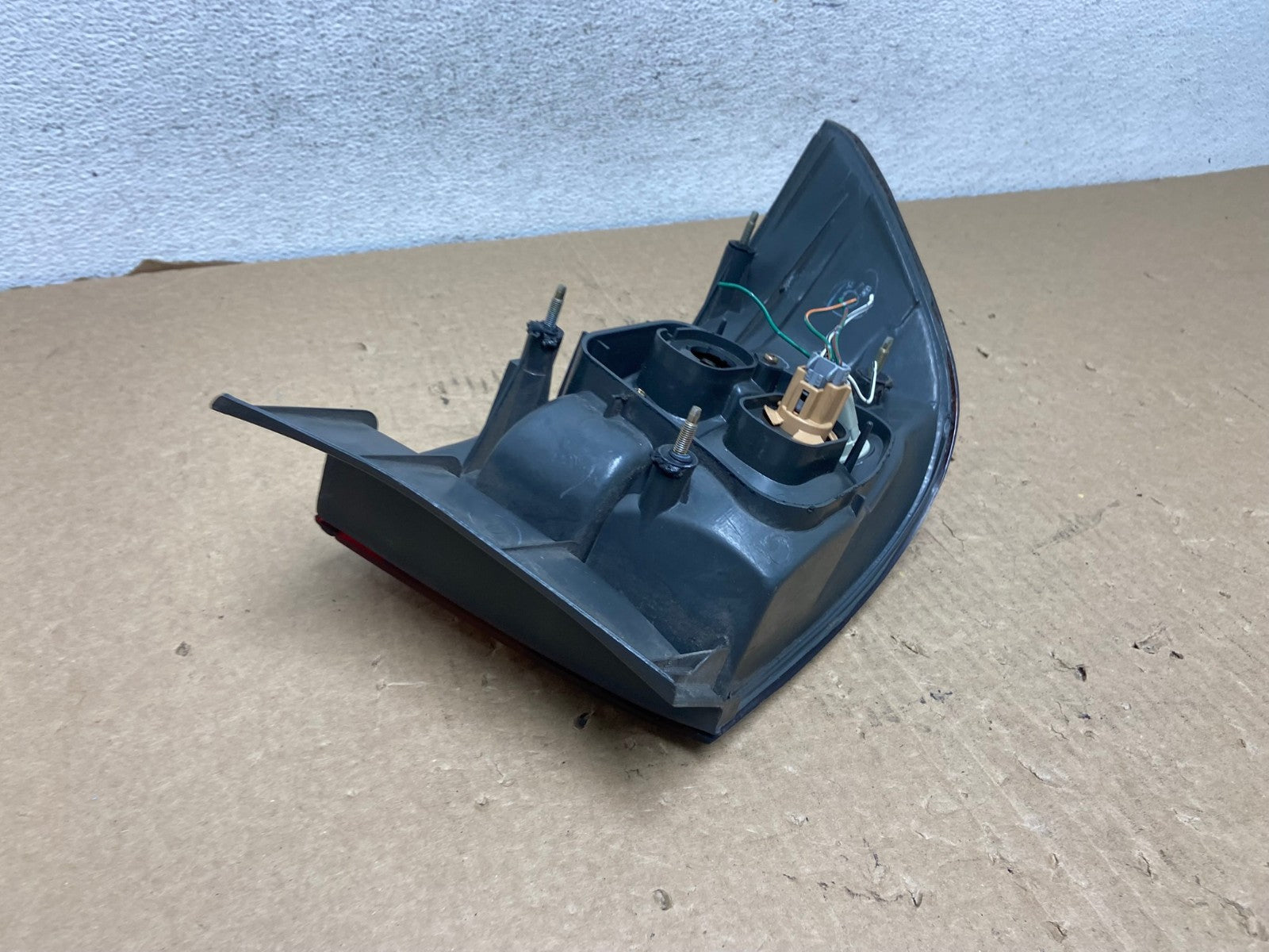 1997 1998 1999 Lexus ES300 Right Passenger RH Side Tail Light AF7453 LK3