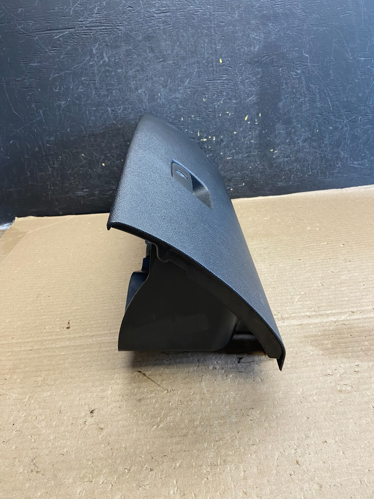 2007-2013 Chevrolet Silverado Right Glove Box Dash Storage Compartment AH3539 DG1