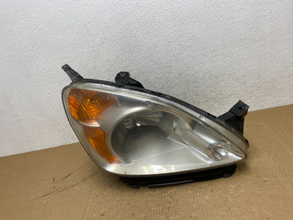 2002 to 2004 Honda CRV CR-V Right Passenger RH Halogen Headlight AG0544 DW0