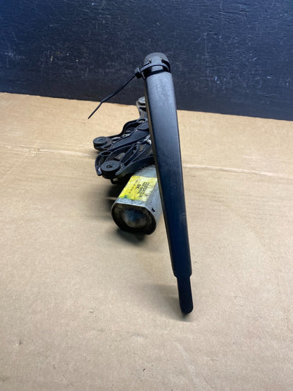 2013 to 2019 Ford Escape Rear Windshield Wiper Motor AD3522 DG2