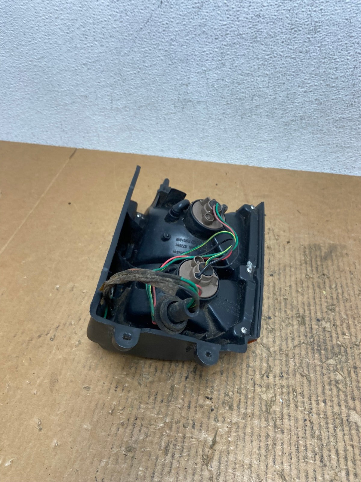 1989 to 1998 Mazda Mpv Right Passenger RH Side Tail Light AE1579 LK6