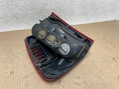 1999 - 2004 Jeep Grand Cherokee WJ Left Driver Lh Tail Light AH5900 LK4