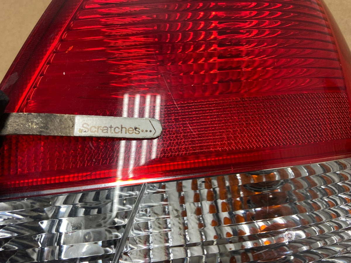 2001 2002 2003 Hyundai Elantra Right Passenger Rh Tail Side Light AH4398 DW3