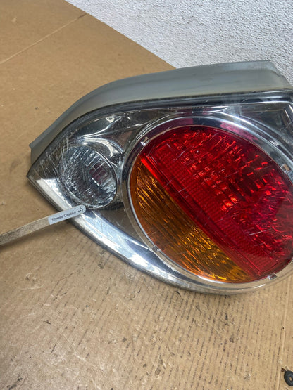 2002 2003 Nissan Maxima Right Passenger RH Side Tail Light AE0437 LK4