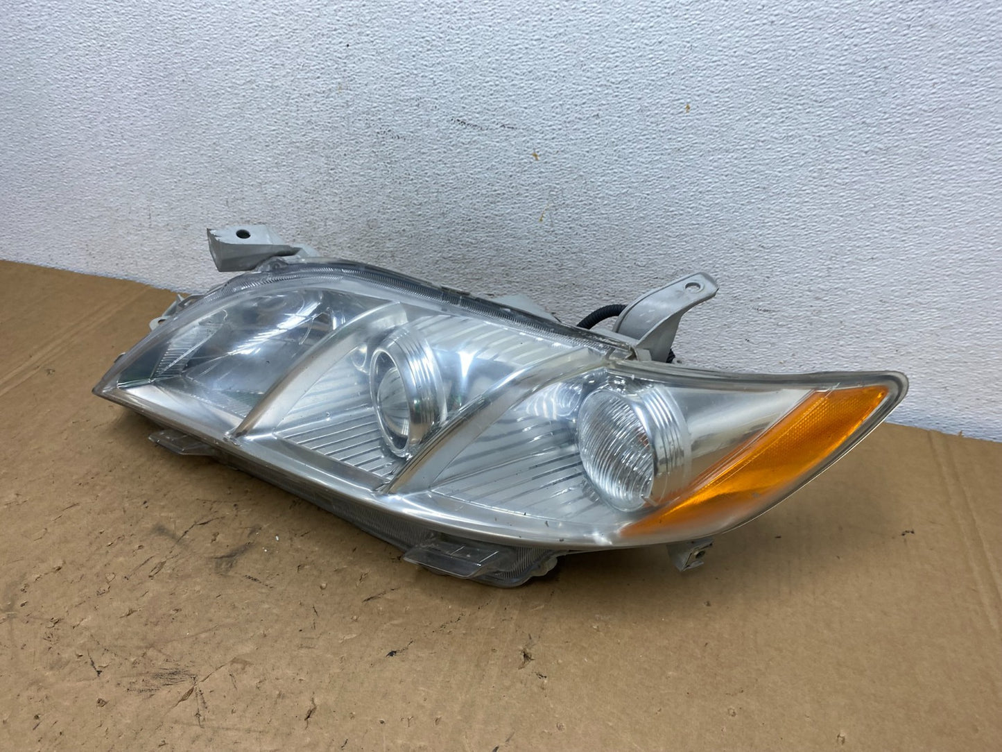 2007 2008 2009 Toyota Camry Halogen Left Driver LH Side Headlight AD3235 DW1