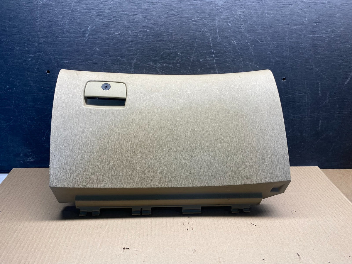 2008 to 2017 Buick Enclave Glove Box Compartment AH7427 DG0