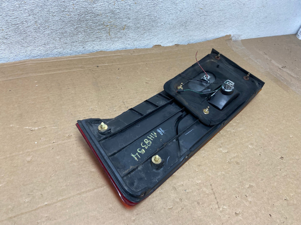 2002 2003 2004 Honda Odyssey Left Driver LH Side Tail Light Inner AH8354 LK5