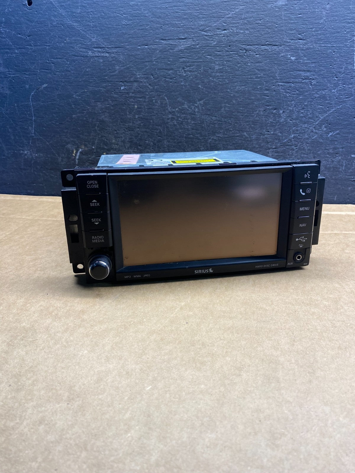 2008 2013 Jeep Dodge Chrysler Screen Display CD Player Satellite Radio AD7562 DG0