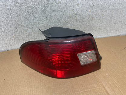 2000 - 2003 Mercury Sable Sedan Left Driver LH Side Tail Light AI6878 LK0