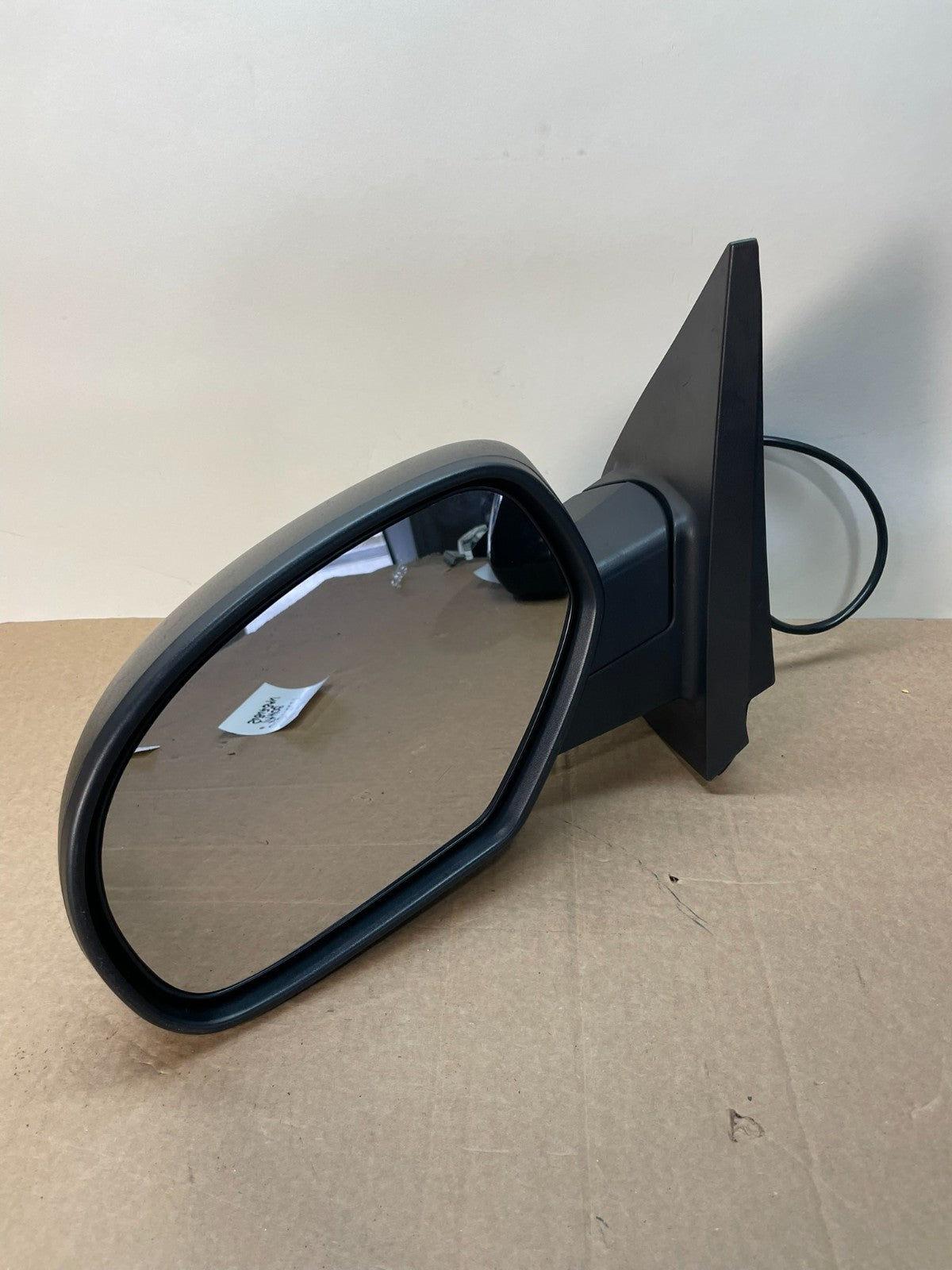 2007 to 2013 Chevrolet Tahoe Silverado Suburban Left Driver Mirror AH0007 DG2