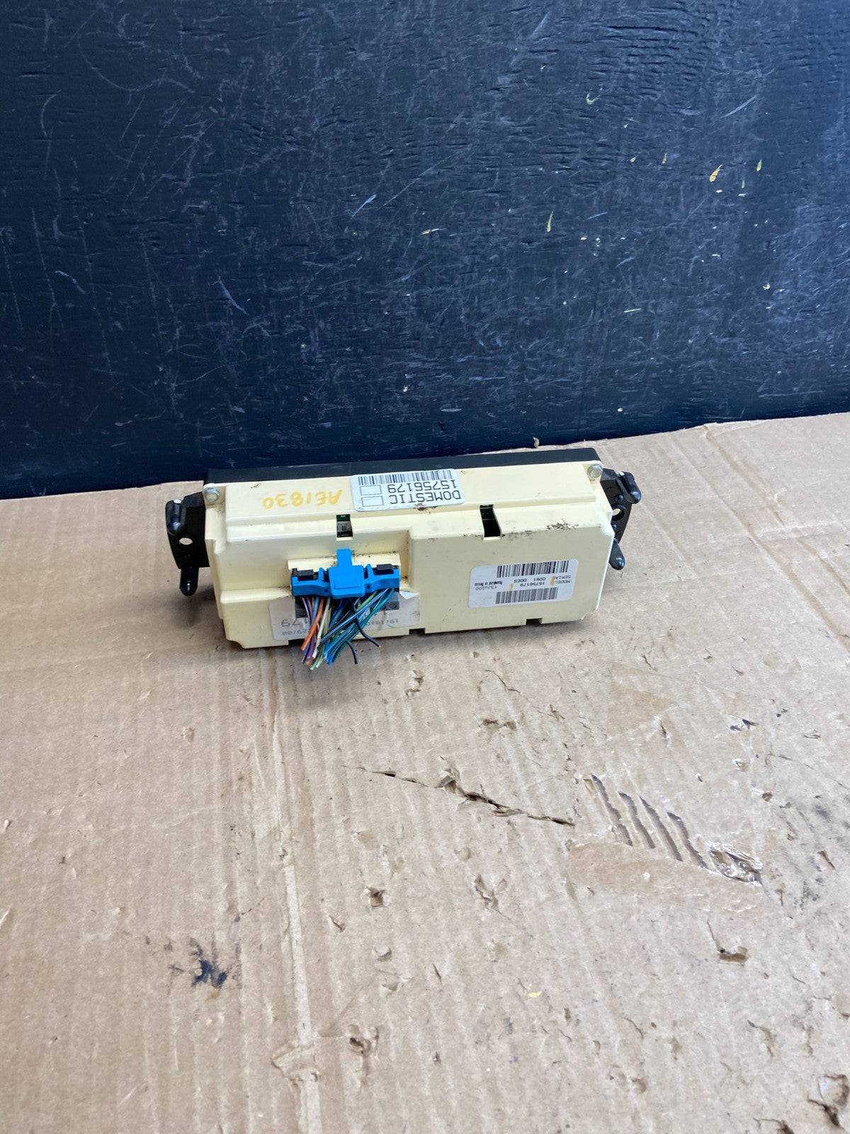 1999 to 2002 Chevrolet Silverado HVAC Heater Climate Control Module AE1830 DG3