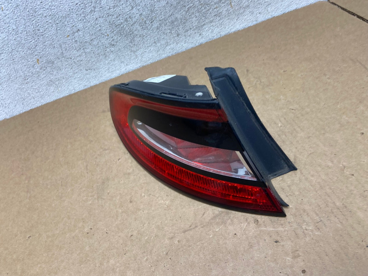 2013 to 2016 Dodge Dart Left Driver Lh Side Tail Light AI3283 LK1