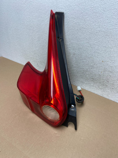 2011 to 2014 Nissan Juke Left Driver LH Side Tail Light AG5703 DW1